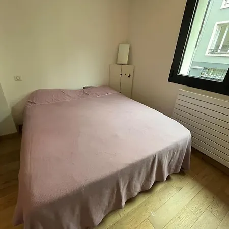 Le Barbara Holiday home Montrouge